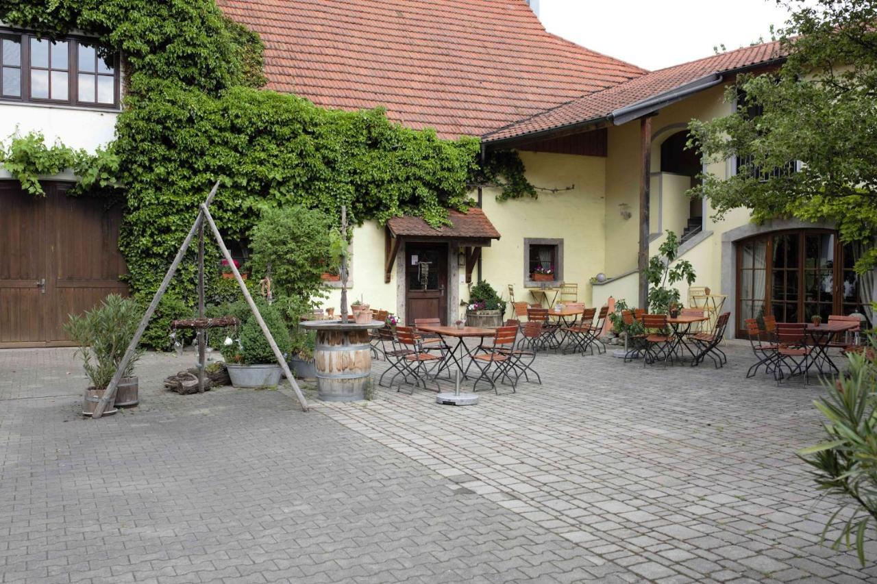 Weingut Schilling 호텔 Seinsheim 외부 사진